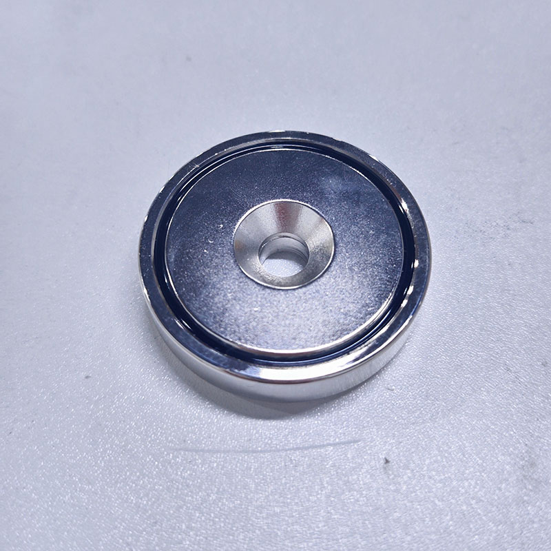 Nickel plated counterbore pot magnet
